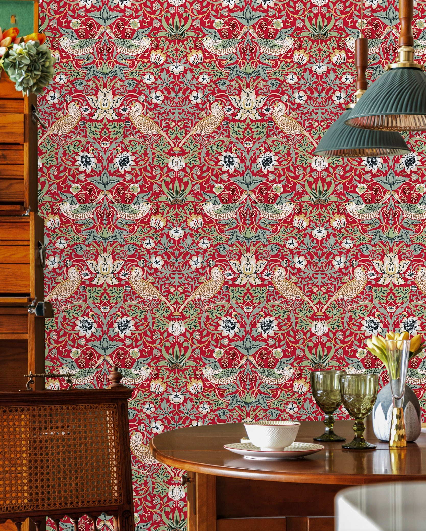 11 Most Iconic Wallpaper Prints (and the History Behind Them)