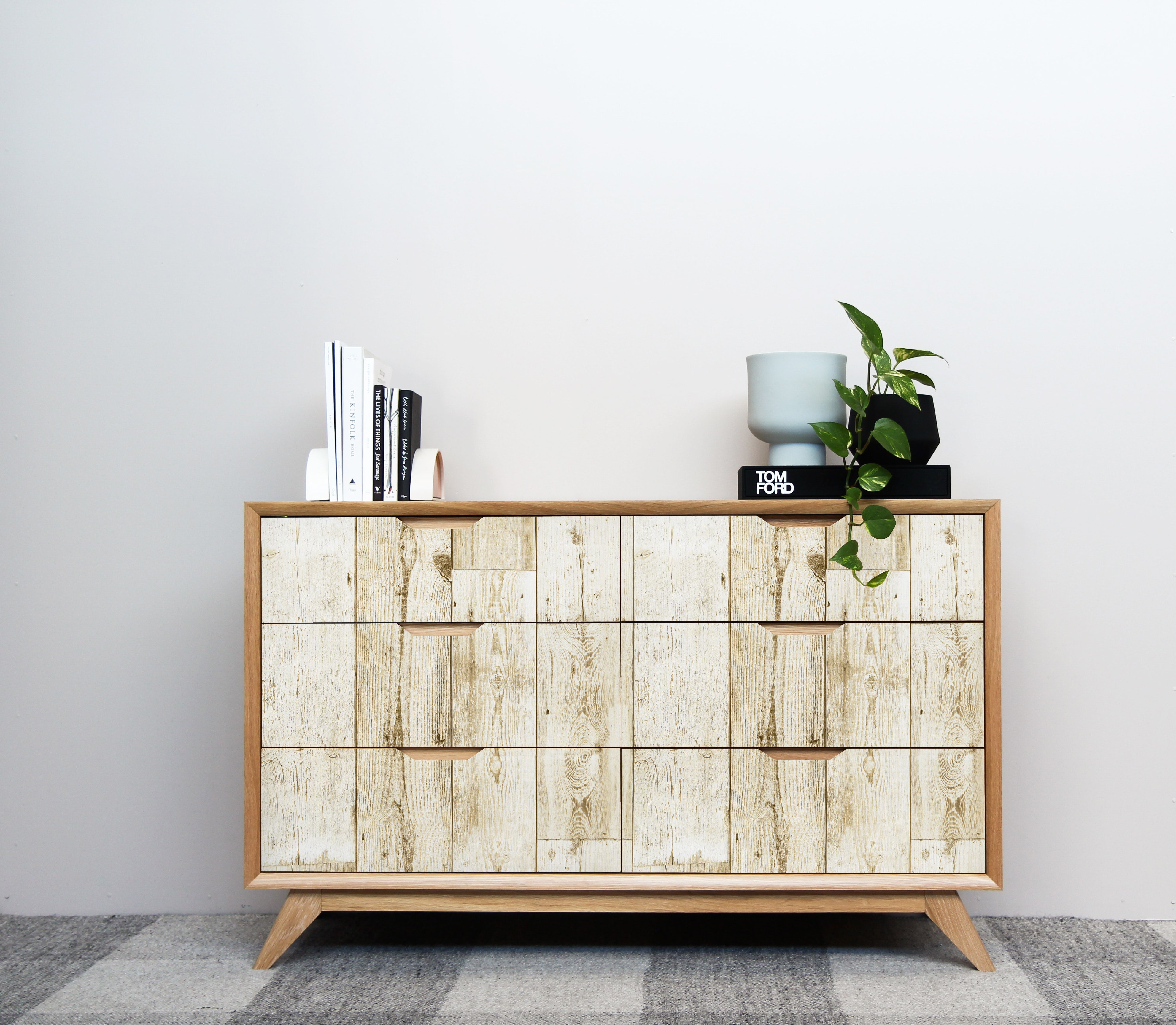 HaokHome Distressed White Wood Peel and Stick Wallpaper, Rustic Wood Plank Shiplap Wall Paper for Bedroom, Living Room, Cabinet Surfaces