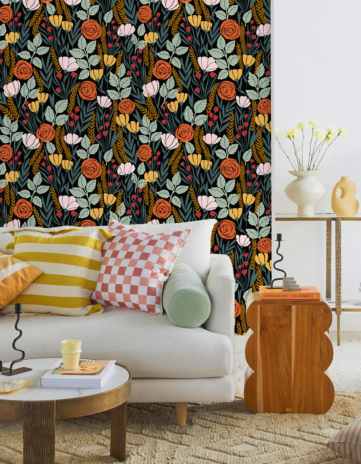 Haokhome bold vintage floral removable wallpaper for contrast bright living room setting