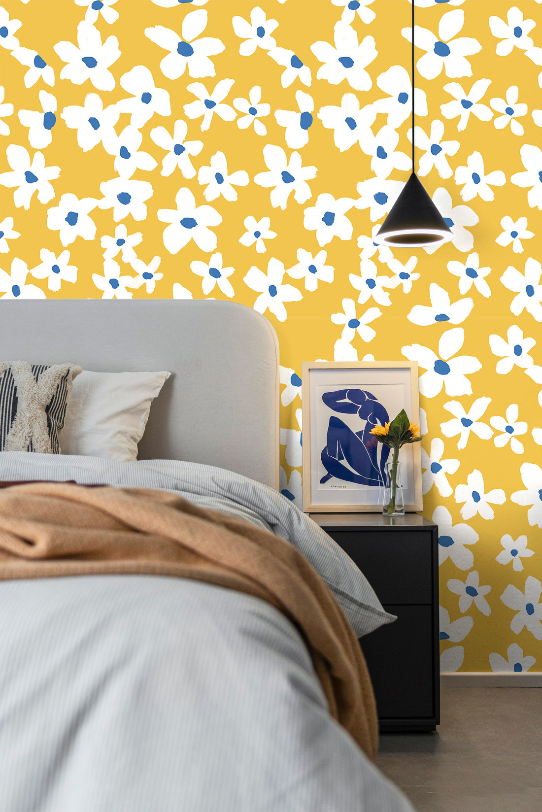 Mustard Daisy Floral Wall Mural – Retro Cottage Wallpaper