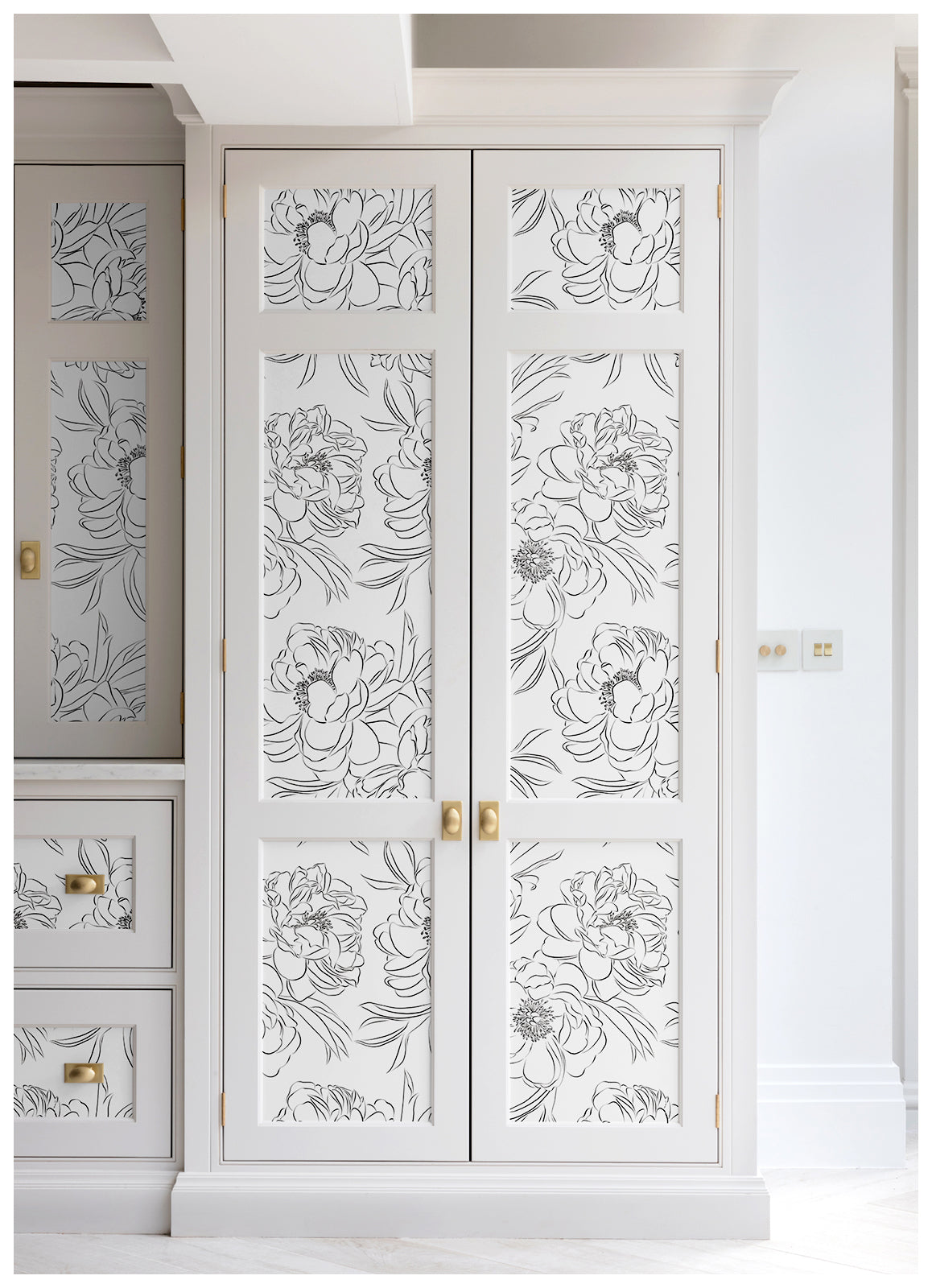 HaokHome 93251-1 Black and White Wallpaper Peel and Stick Removable Sketch Floral Wall Paper