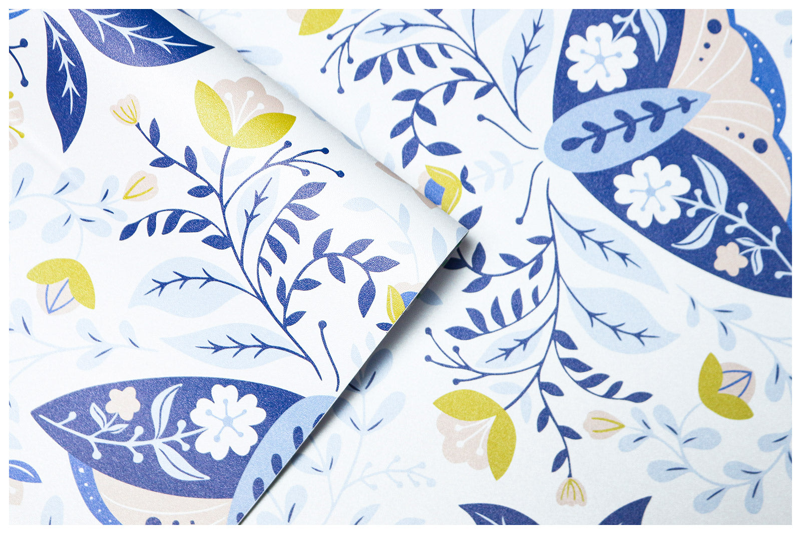 HaokHome 94021 Cute Damask Peel and Stick Wallpaper Floral Butterfly Removable Wallpaper