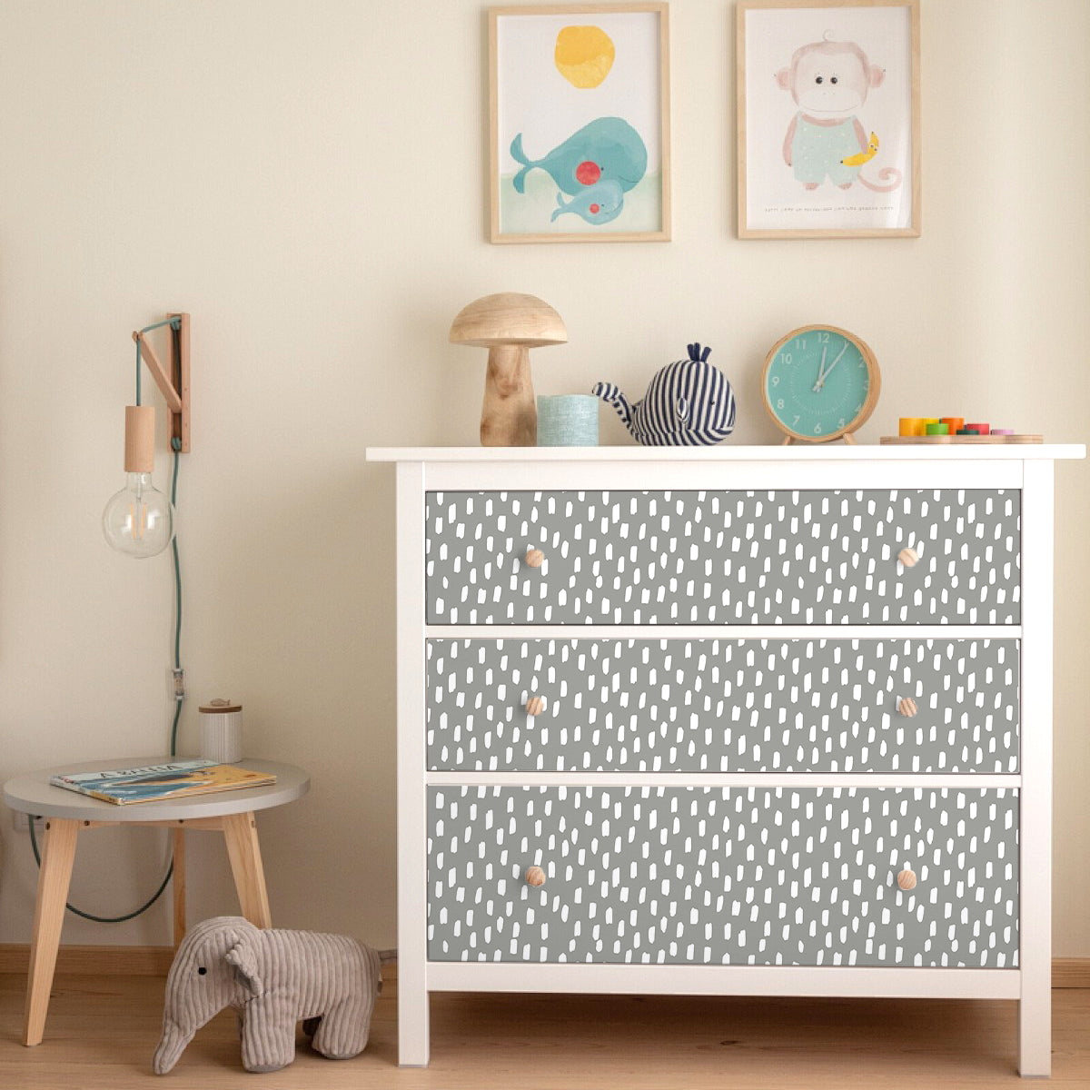 Grey White Brush Dot Wallpaper – Neutral Scandinavian Minimalist Print