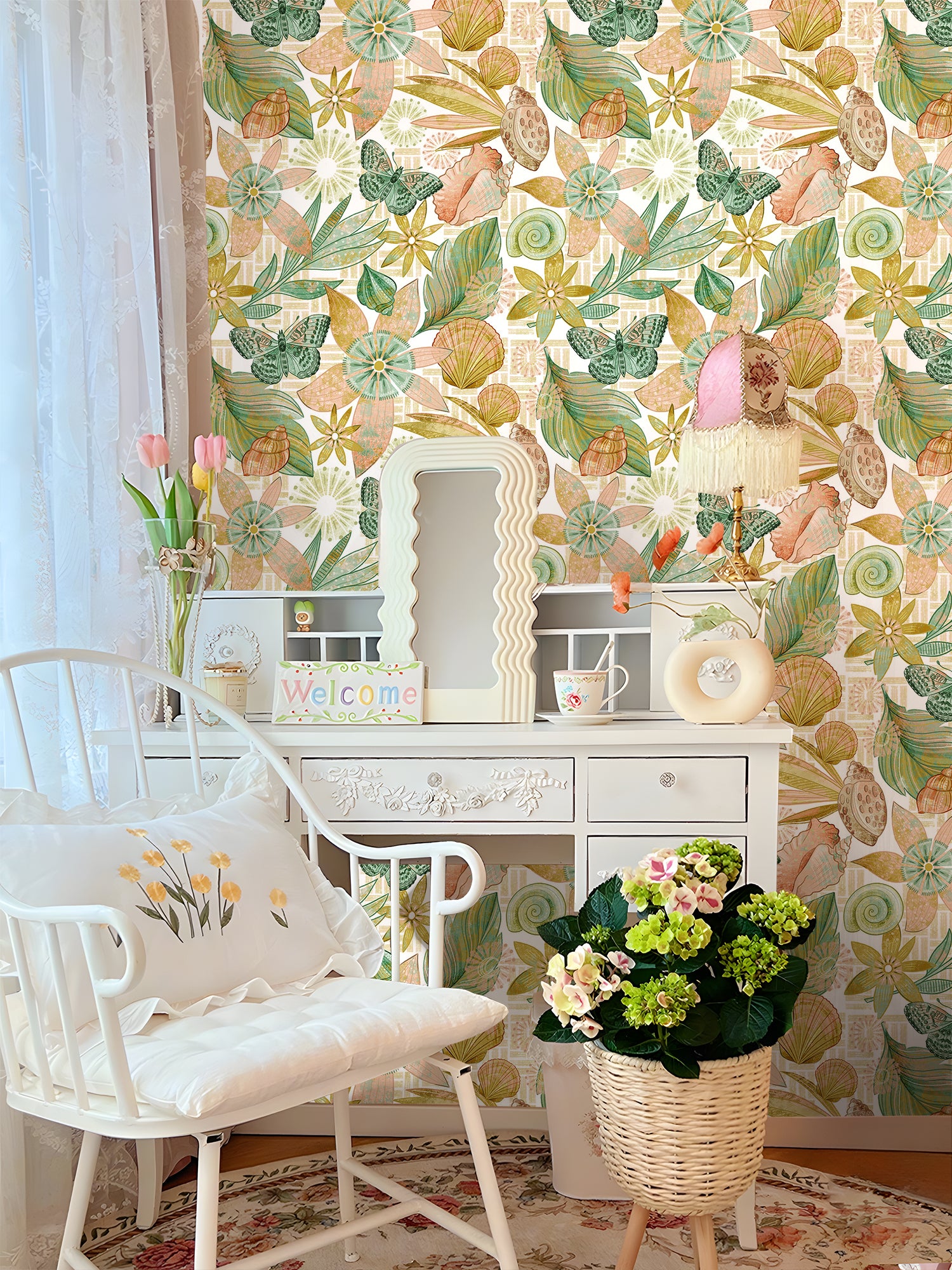 HaokHome Hand-Painted Floral and Butterfly Wallpaper with Seashells – Nature-Inspired Peel and Stick Wall Mural for Living Room & Bedroom Decor