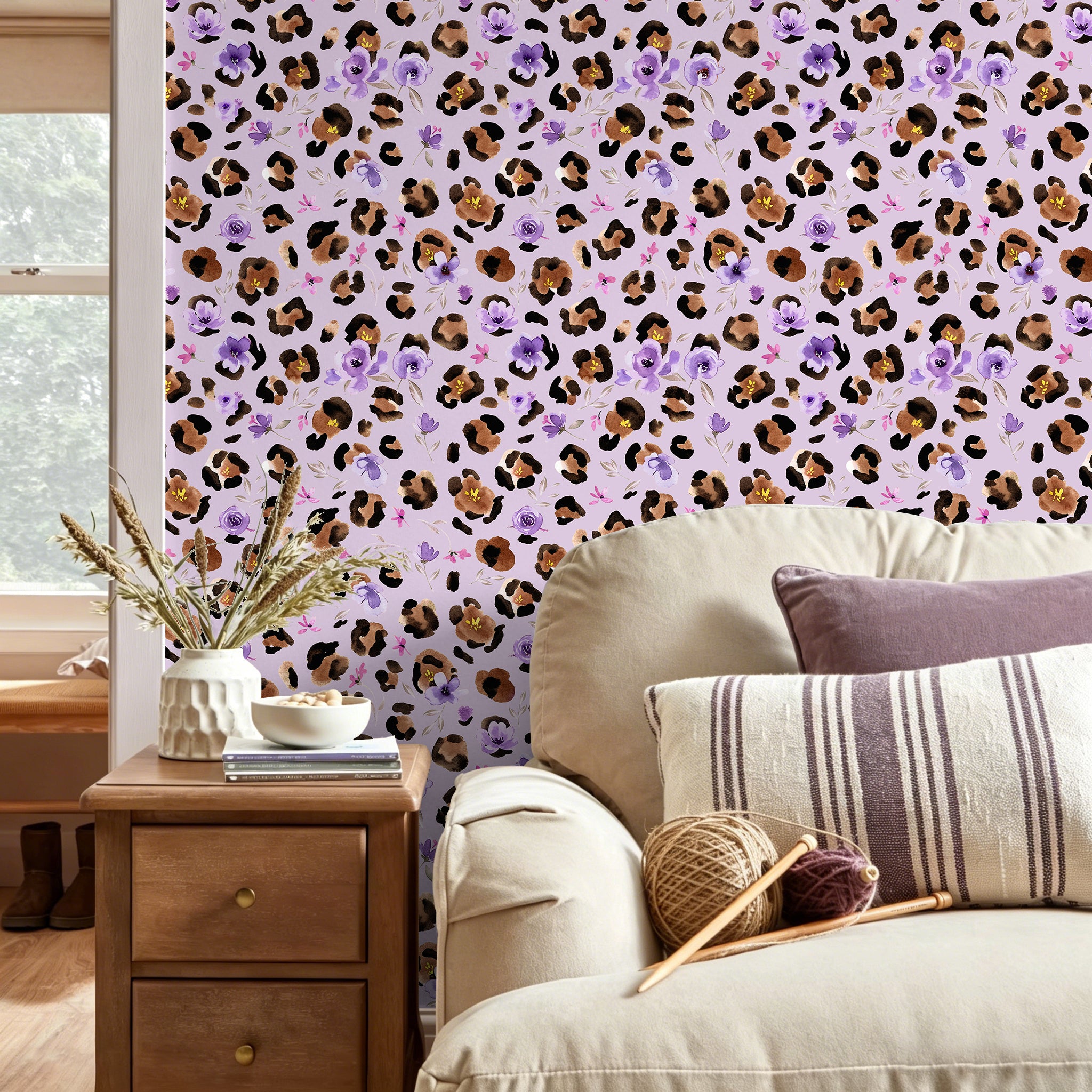 HaokHome Watercolor Leopard Floral Peel and Stick Wallpaper – Purple Flowers on Lavender Purple Background