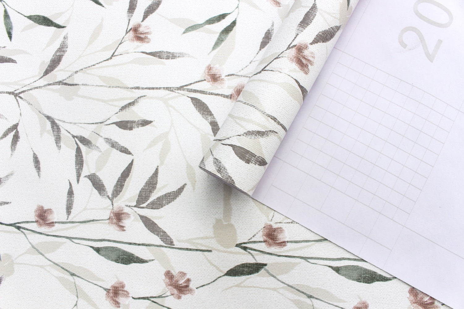 Haokhome Delicate Pink Blossom Vine Removable Self‑Adhesive Wall Covering, Soft Sprig Floral Wallpaper