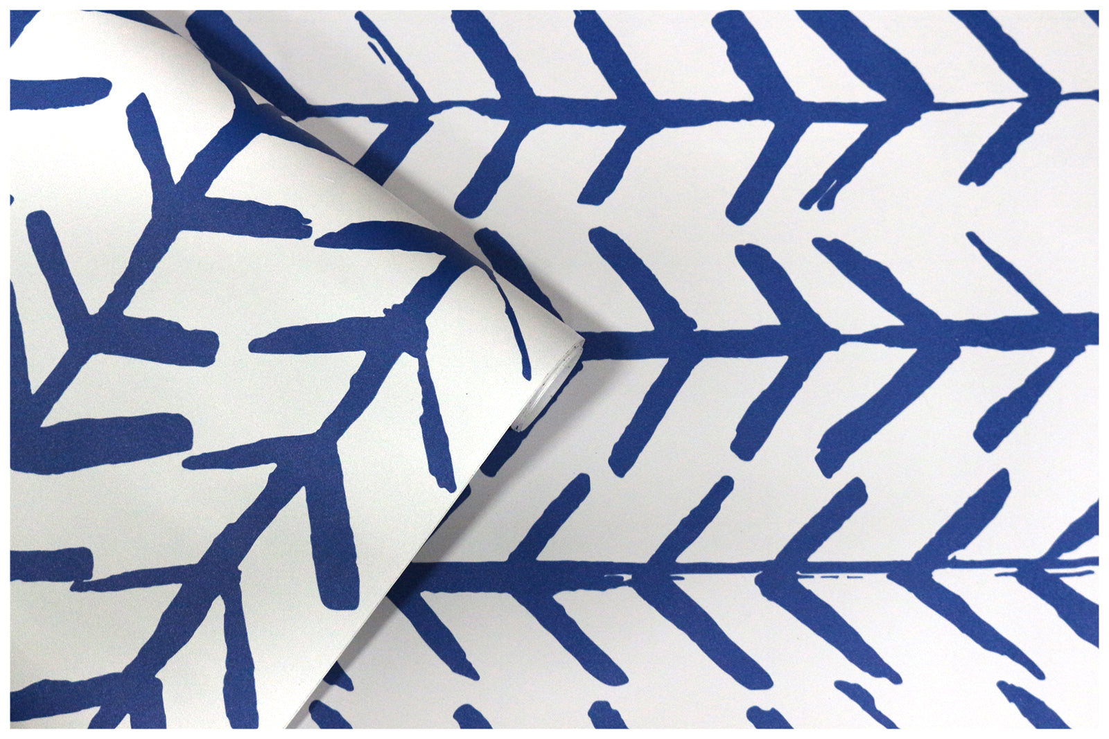 HaokHome Navy Blue Geometric Chevron Leaf Peel and Stick Wallpaper Modern Minimalist Removable Accent Wall Mural