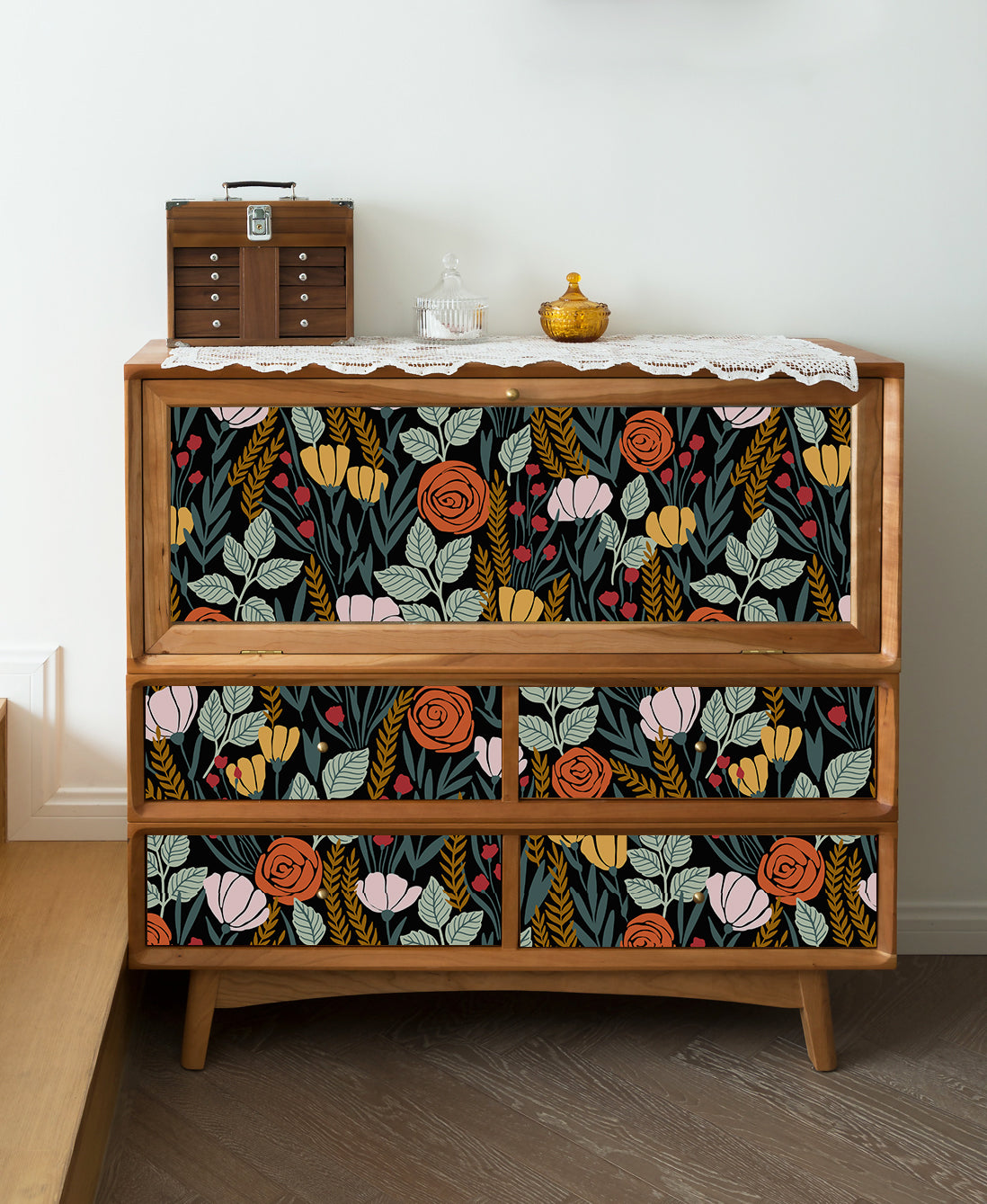 Haokhome Moody Black Background Autumn Floral Removable Self‑Adhesive Wall Covering, Bold Retro Wildflower Wallpaper